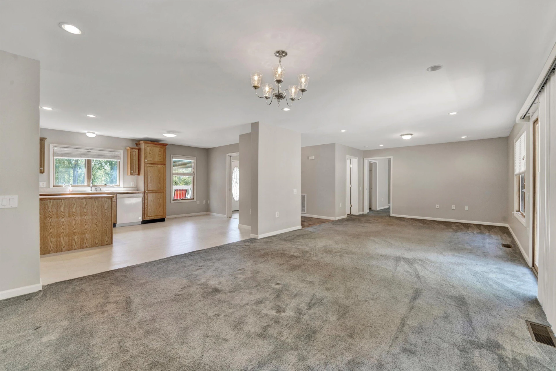 310 Indian Pointe DR - Photo 13