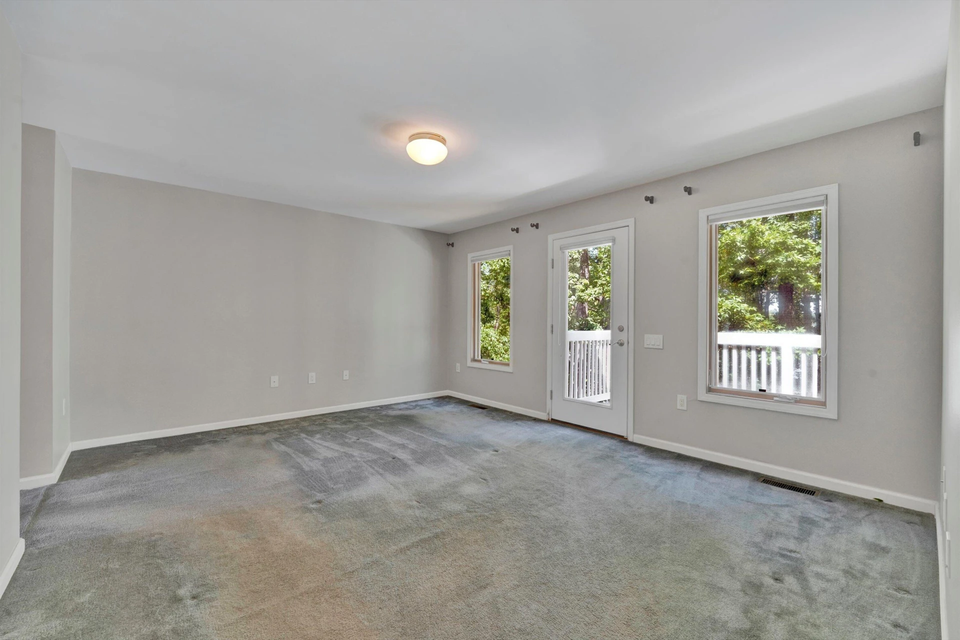 310 Indian Pointe DR - Photo 17