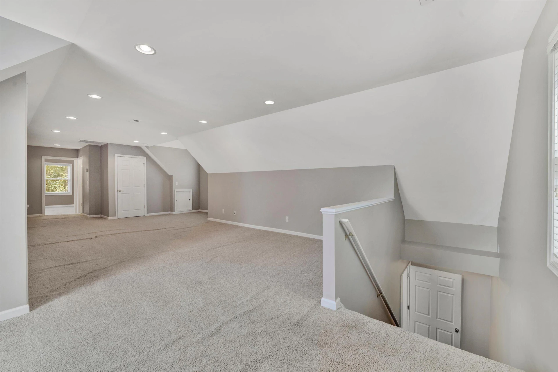 310 Indian Pointe DR - Photo 23