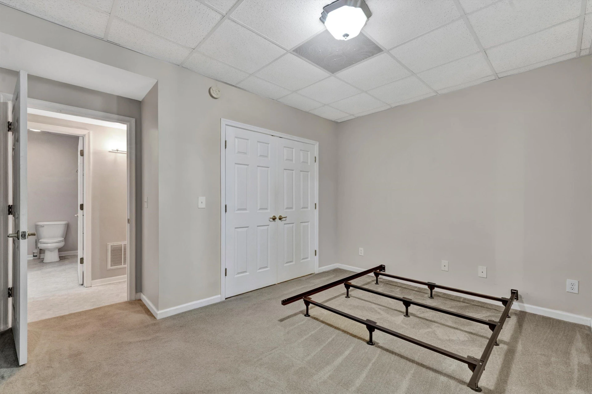 310 Indian Pointe DR - Photo 37