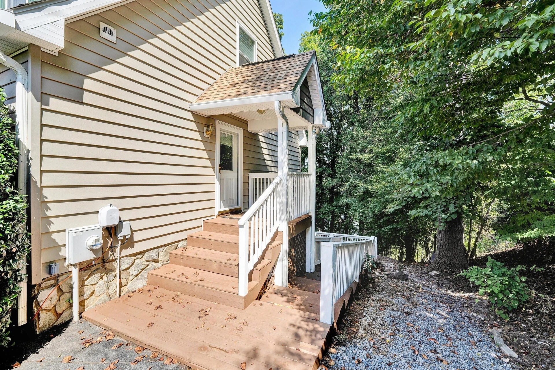 310 Indian Pointe DR - Photo 42