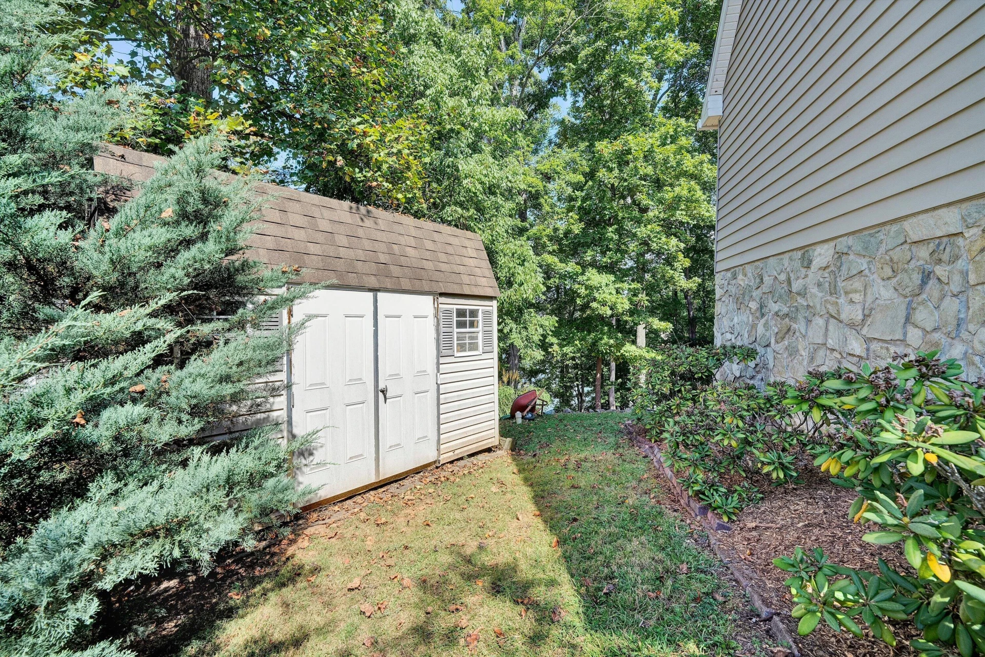 310 Indian Pointe DR - Photo 46