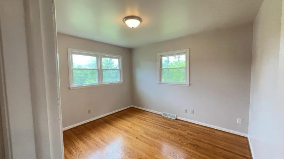 3645 Oaklawn AVE NW #3645-3647 - Photo 3