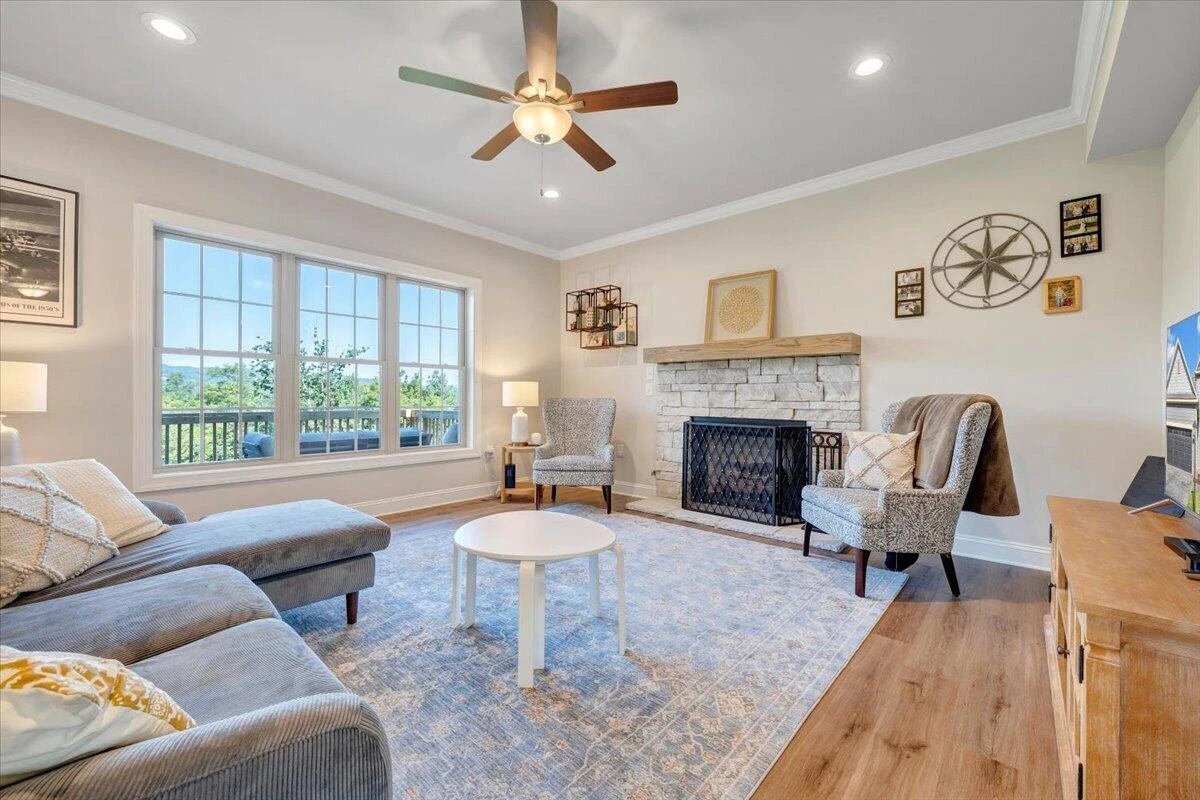7026 Parkway View TRL - Photo 9
