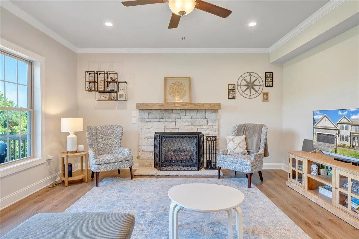 7026 Parkway View TRL - Photo 10