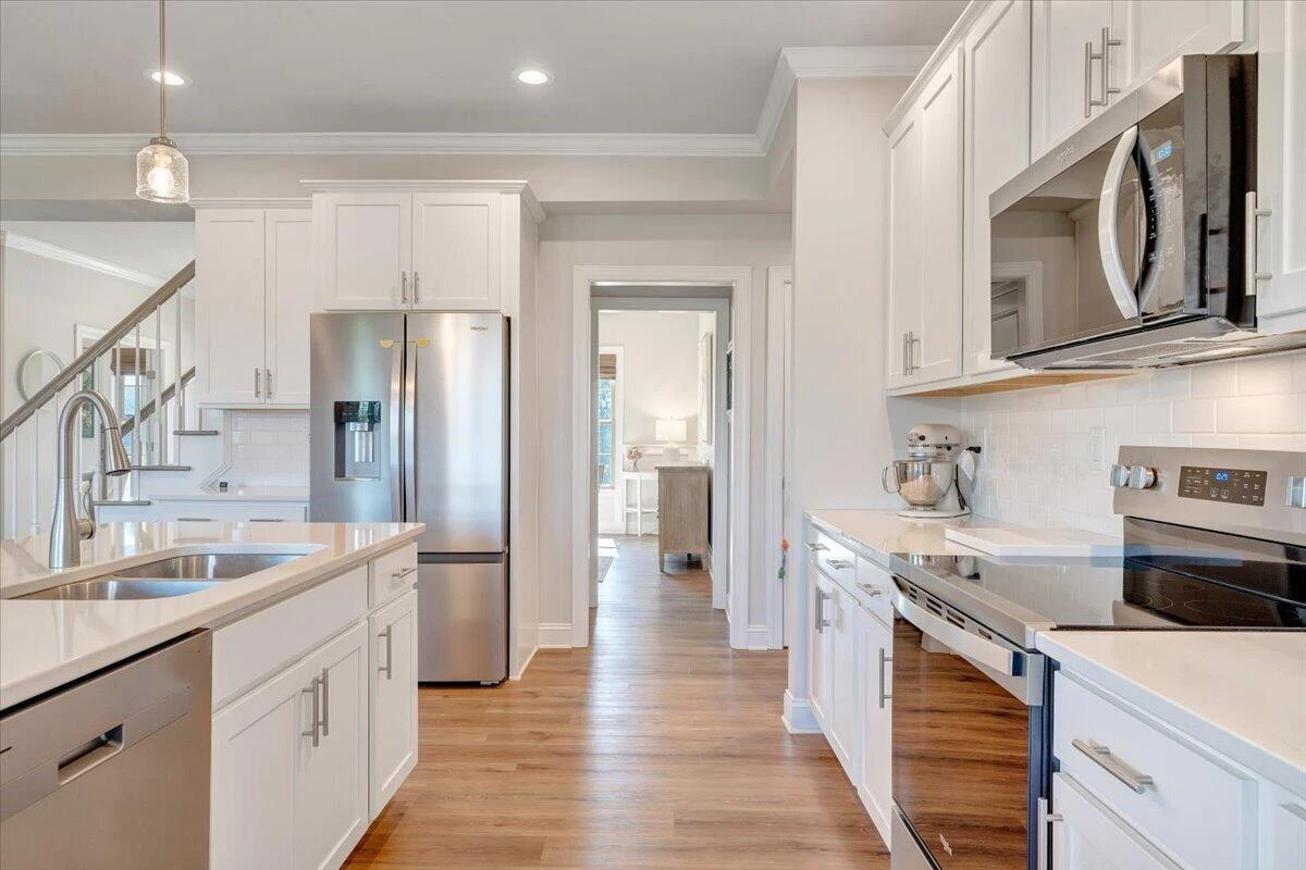 7026 Parkway View TRL - Photo 19