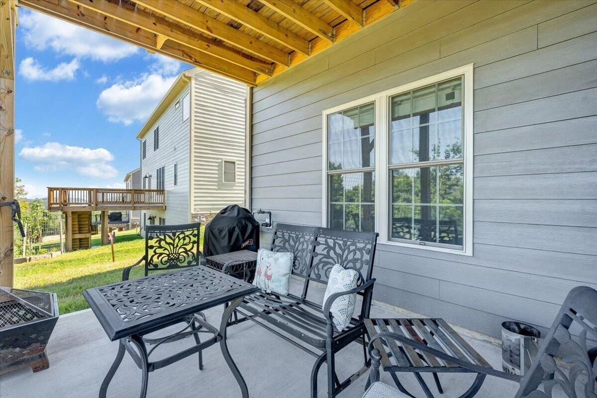 7026 Parkway View TRL - Photo 54
