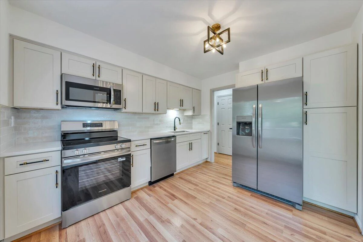 633 Two Tree LN NE - Photo 9
