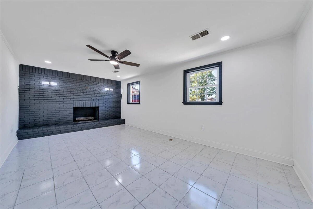 633 Two Tree LN NE - Photo 18
