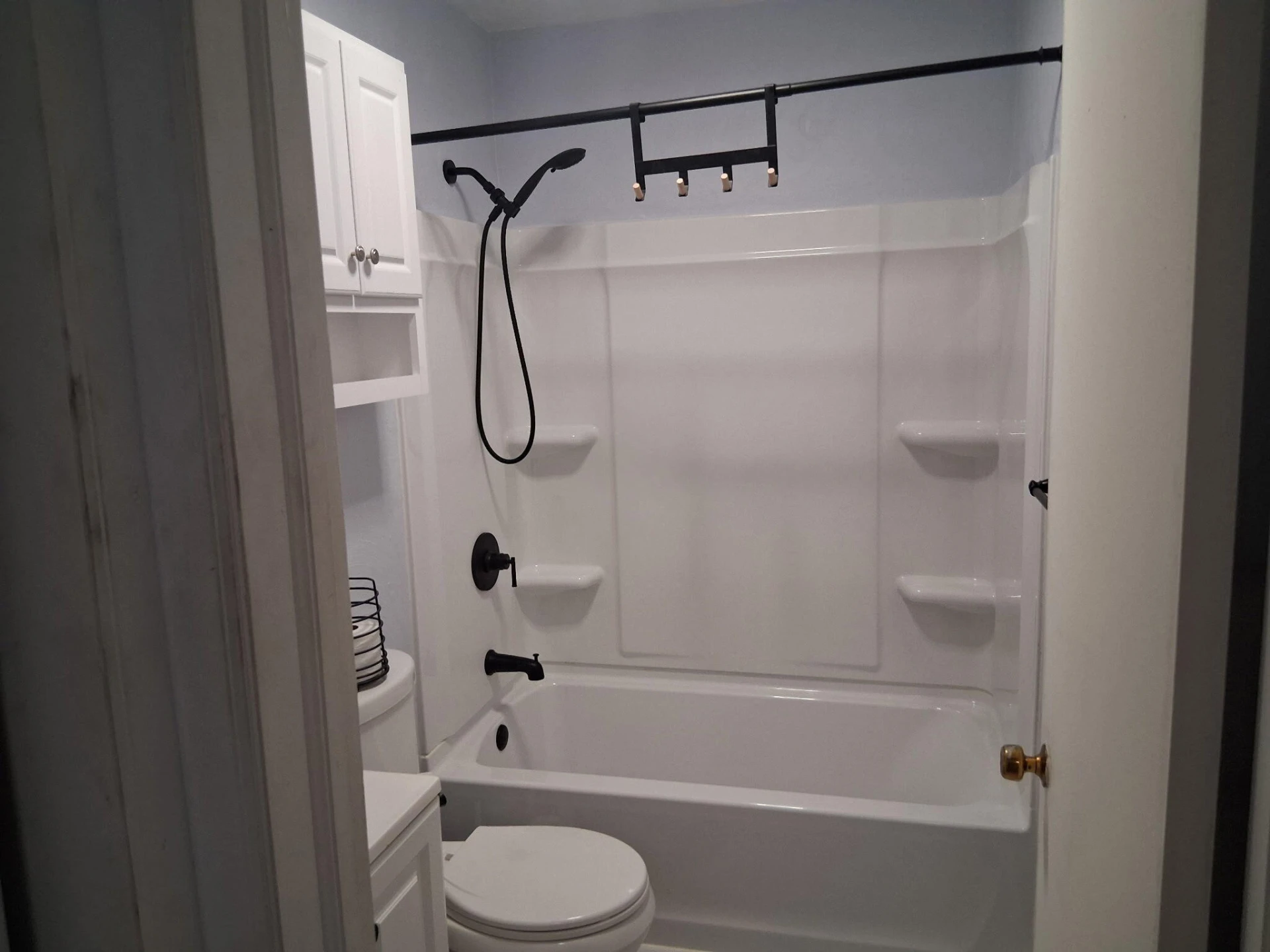 2843 Belle AVE NE - Photo 4