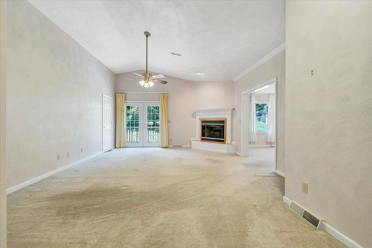 1261 Mountain Pass RD - Photo 41