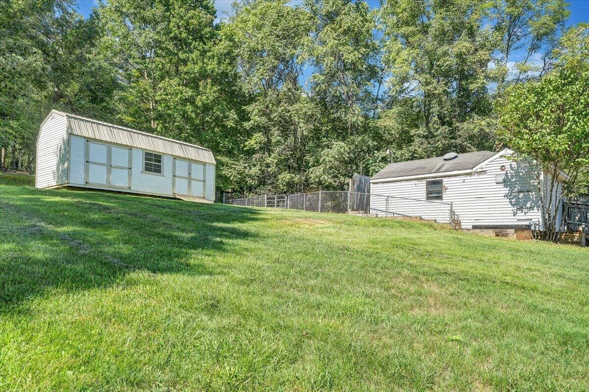 1261 Mountain Pass RD - Photo 80