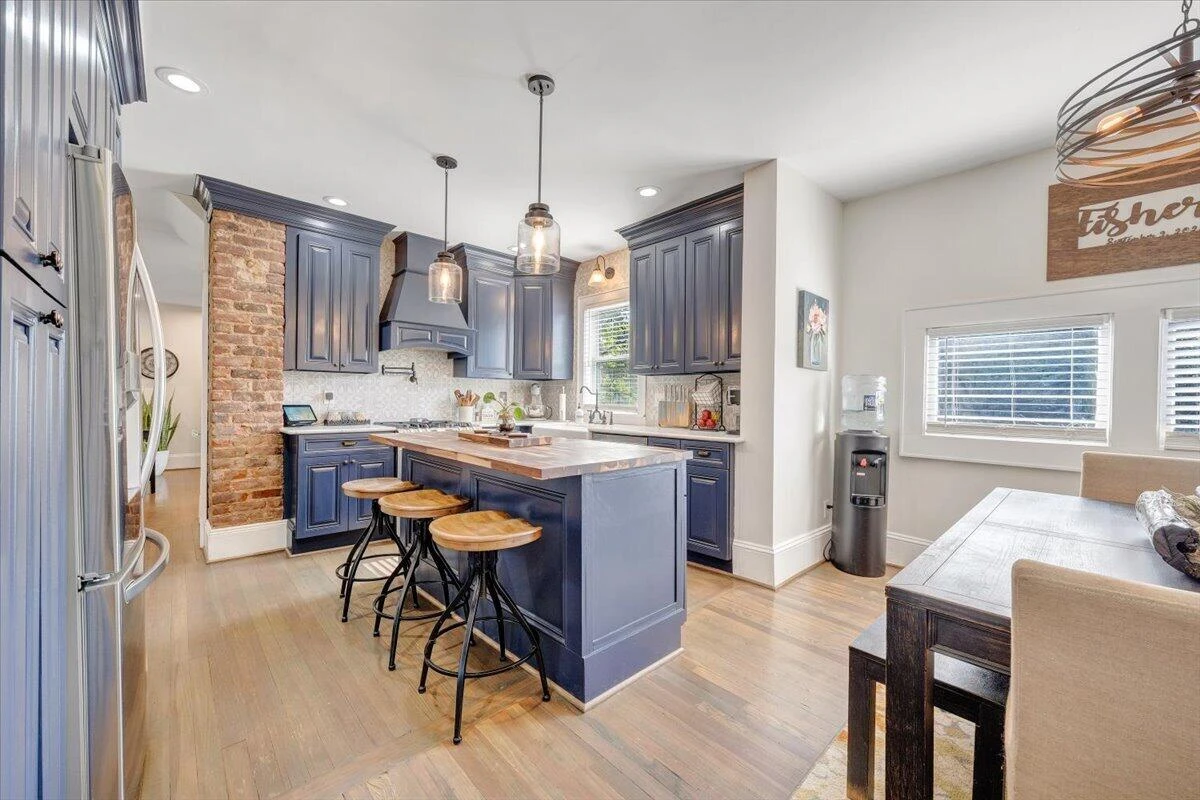 1631 Maiden LN SW - Photo 31