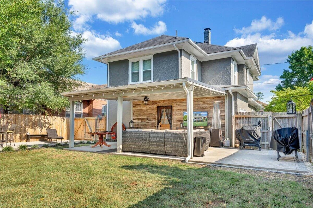 1631 Maiden LN SW - Photo 79