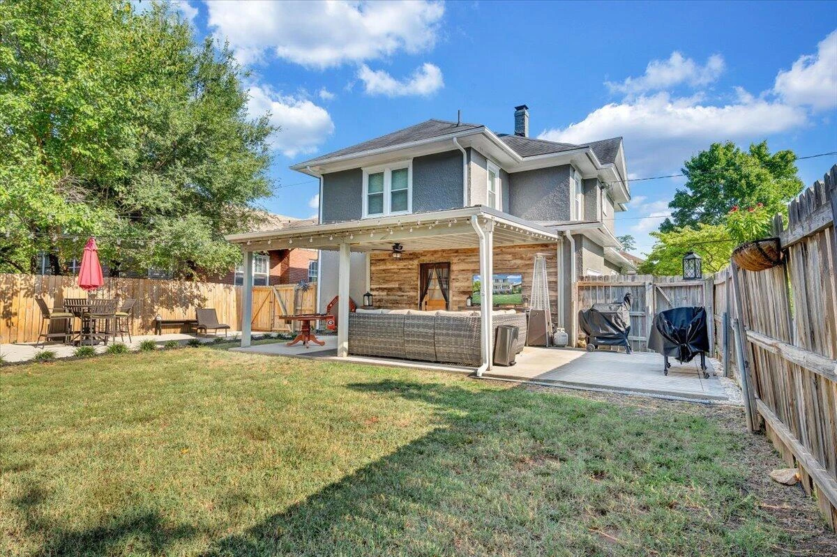 1631 Maiden LN SW - Photo 80