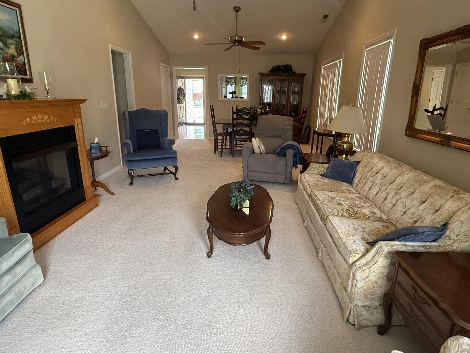 938 Harmon CIR - Photo 32
