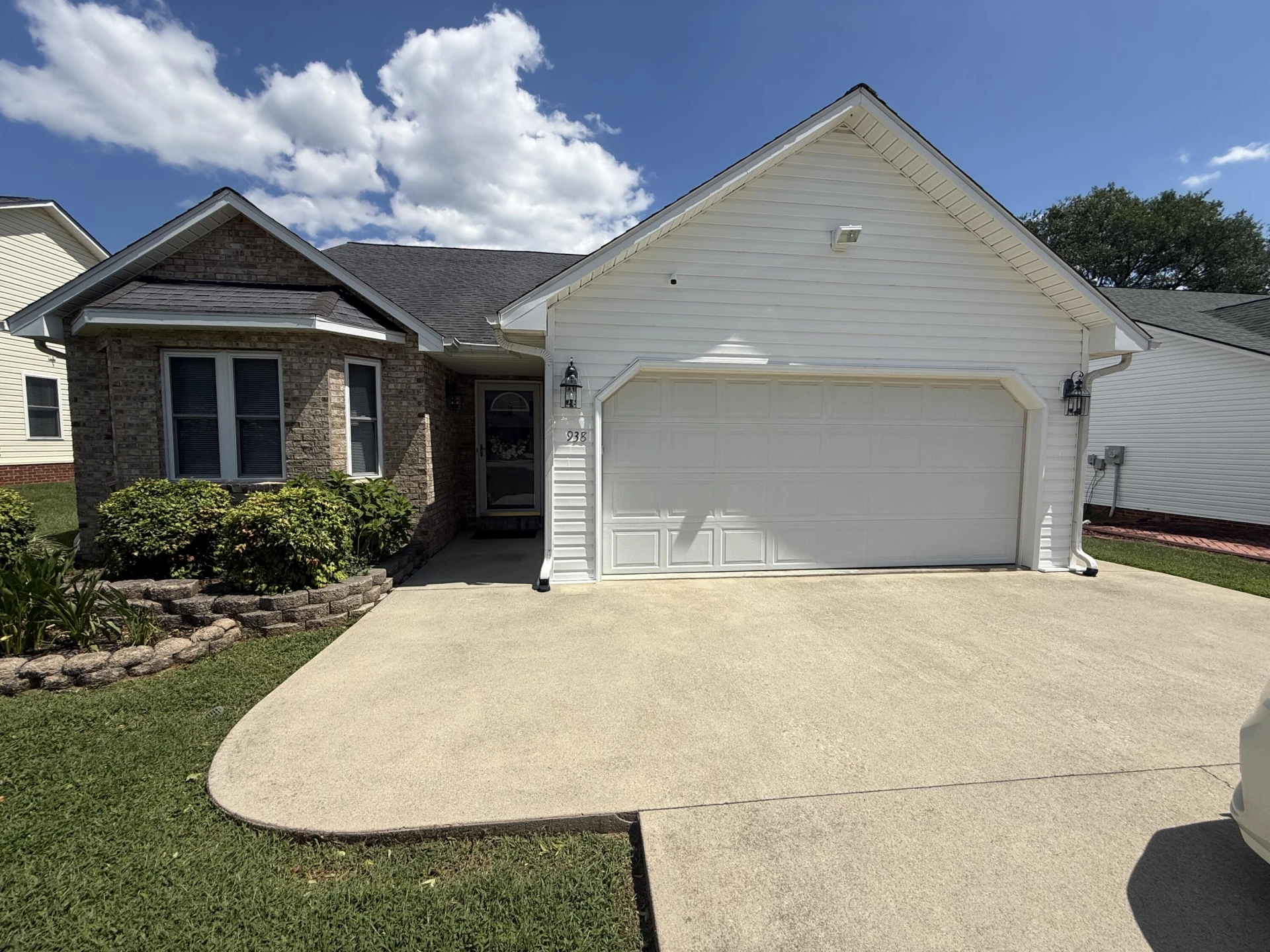 938 Harmon CIR - Photo 35