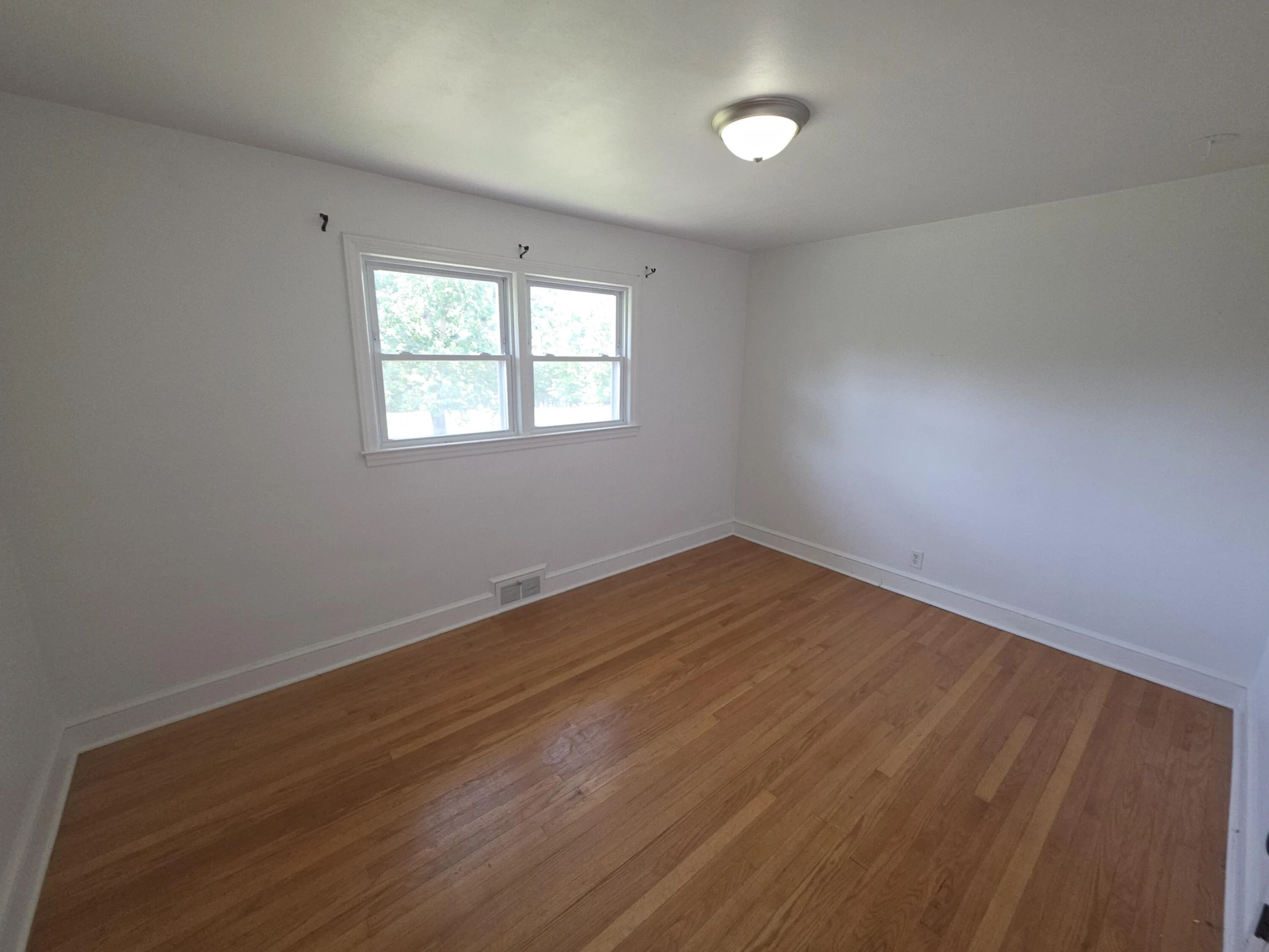 188 Woodland Forest DR - Photo 7