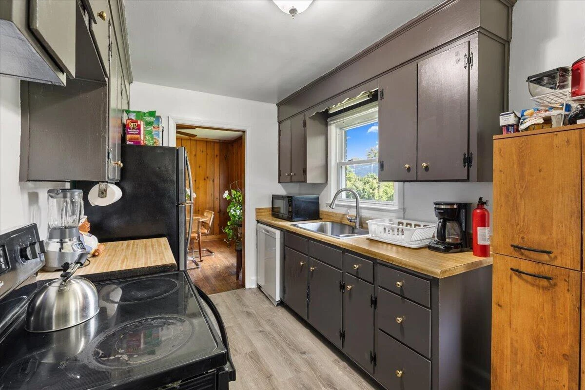 2711 Brooklyn DR NW - Photo 8