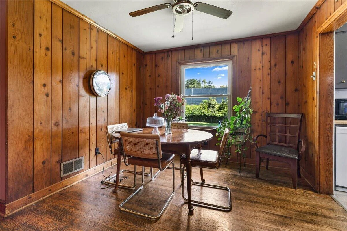 2711 Brooklyn DR NW - Photo 15