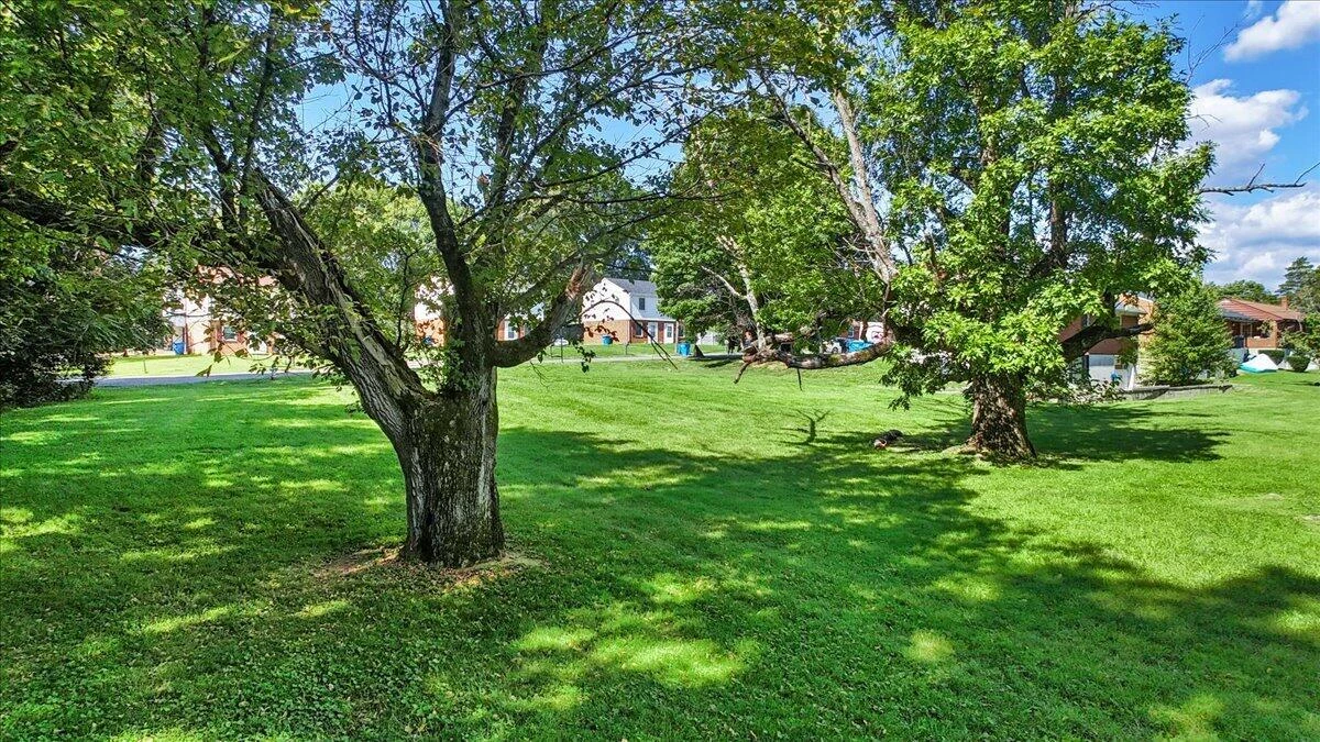 2711 Brooklyn DR NW - Photo 36