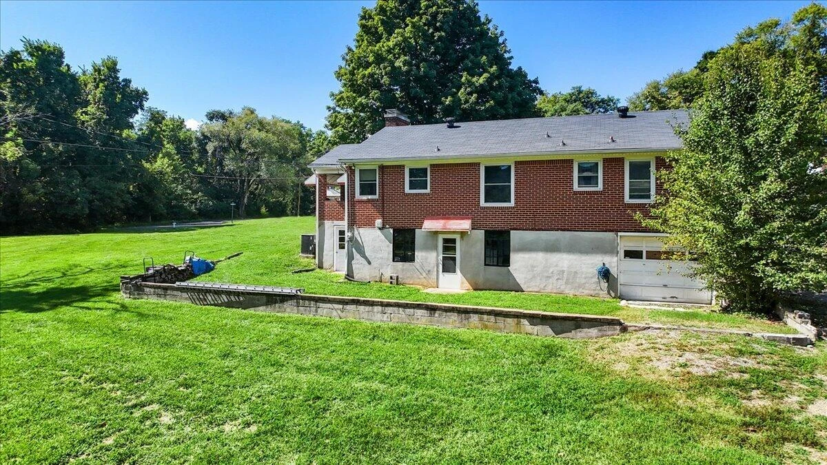2711 Brooklyn DR NW - Photo 39