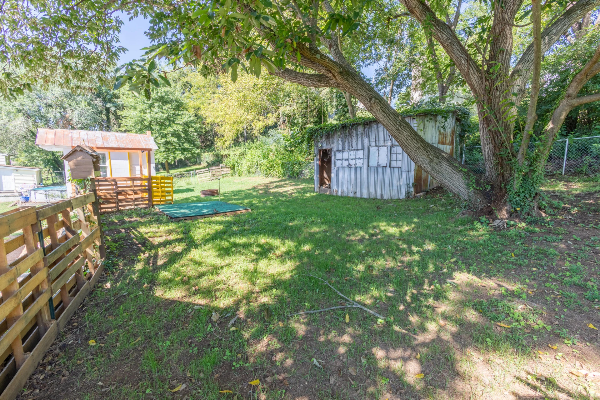 446 Tinker AVE - Photo 7