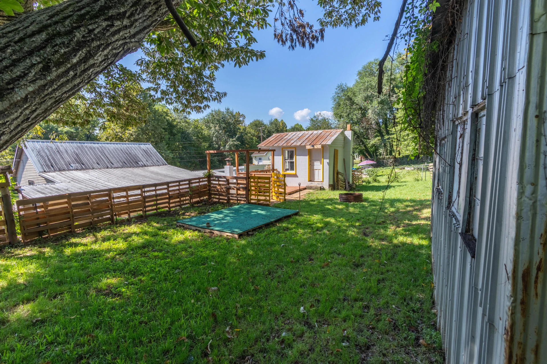 446 Tinker AVE - Photo 8