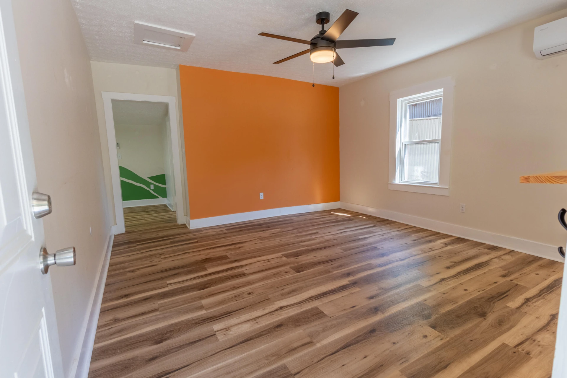446 Tinker AVE - Photo 14