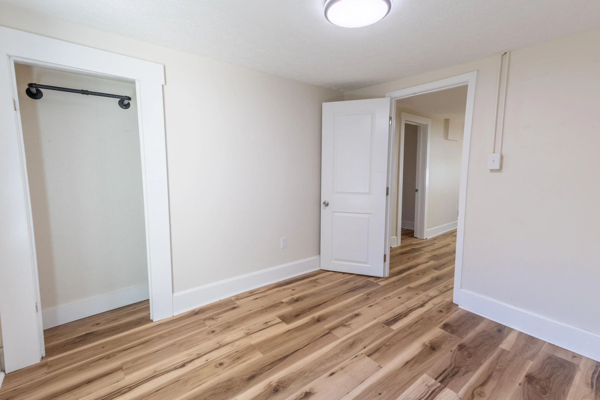 446 Tinker AVE - Photo 21