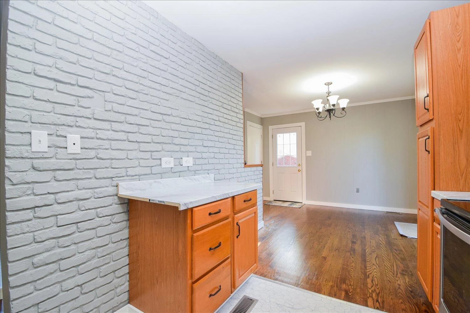 3880 Long Meadow AVE NW - Photo 7