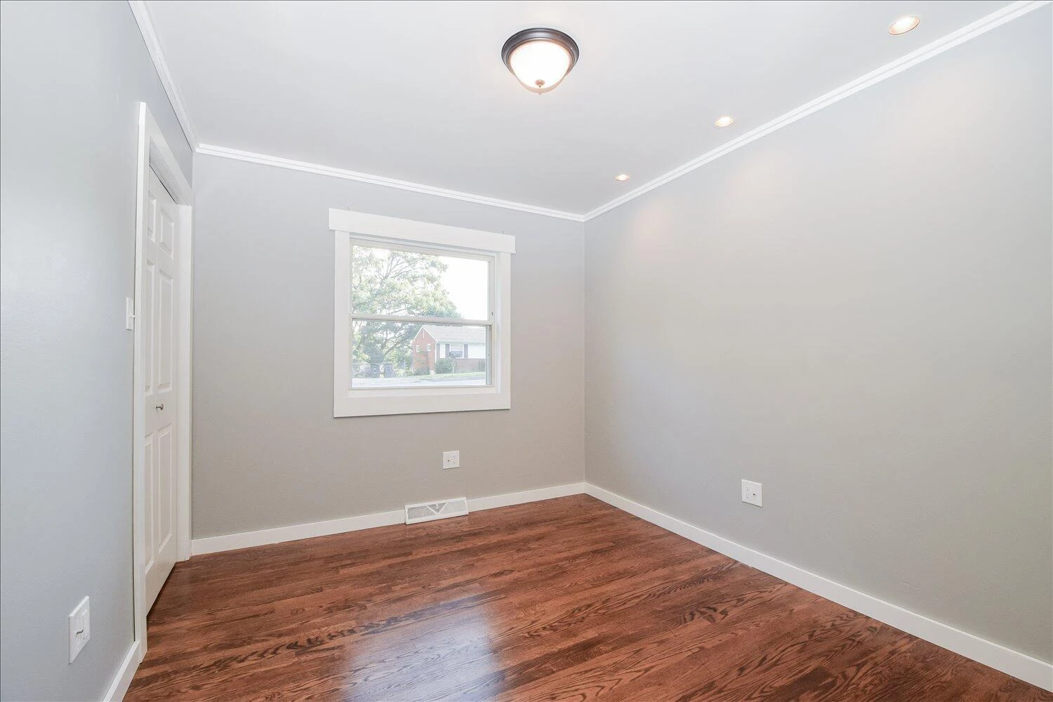 3880 Long Meadow AVE NW - Photo 10