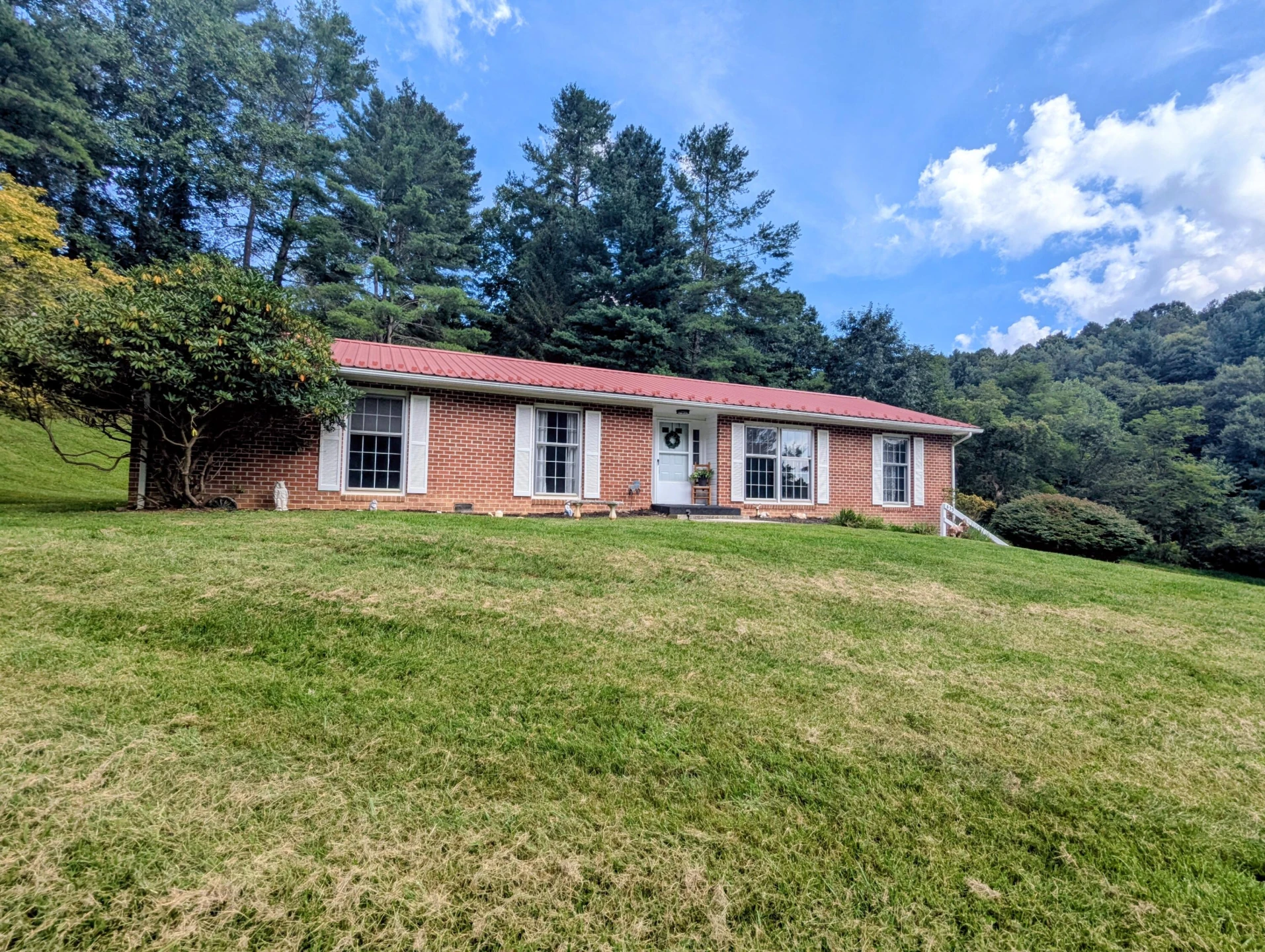 633 Parkway LN S - Photo 5