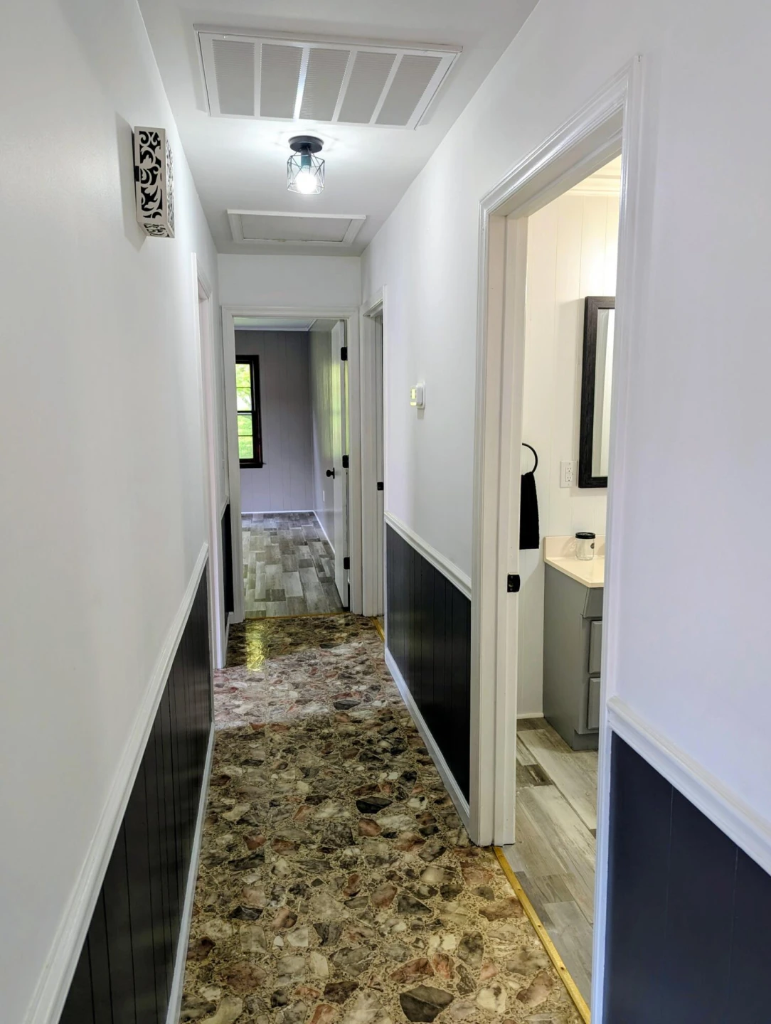 633 Parkway LN S - Photo 21