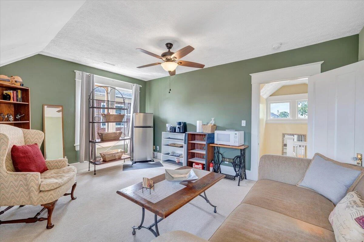 2115 Memorial AVE SW - Photo 24