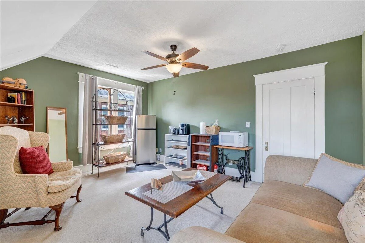2115 Memorial AVE SW - Photo 25
