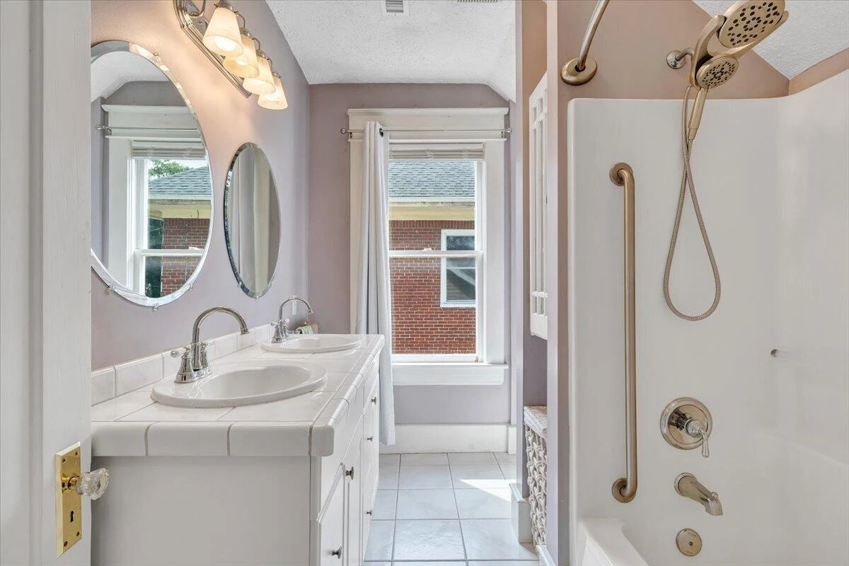 2115 Memorial AVE SW - Photo 30