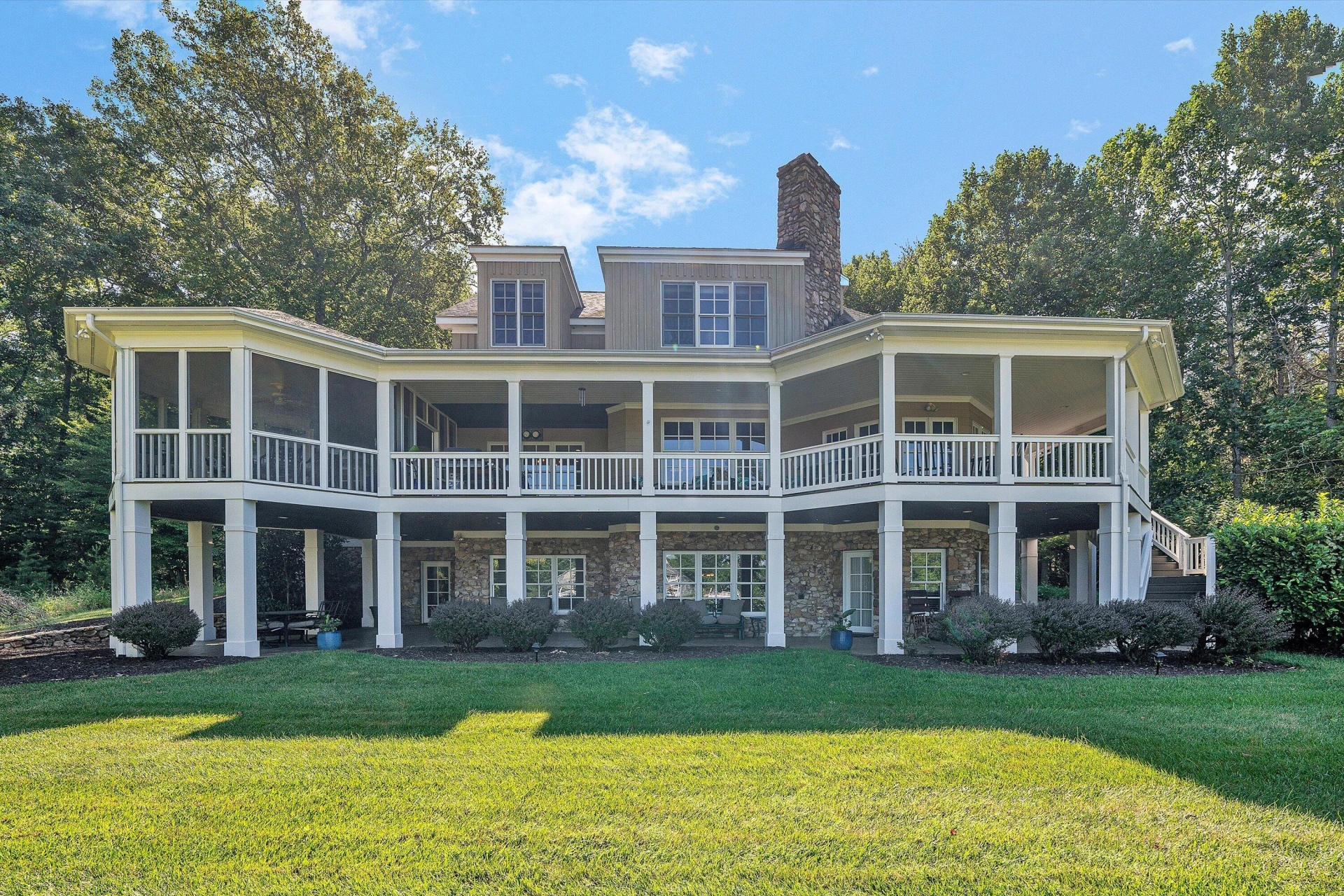 76 Lake Front CIR - Photo 4