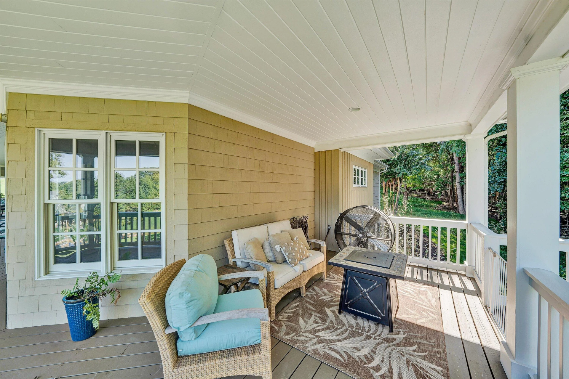 76 Lake Front CIR - Photo 21