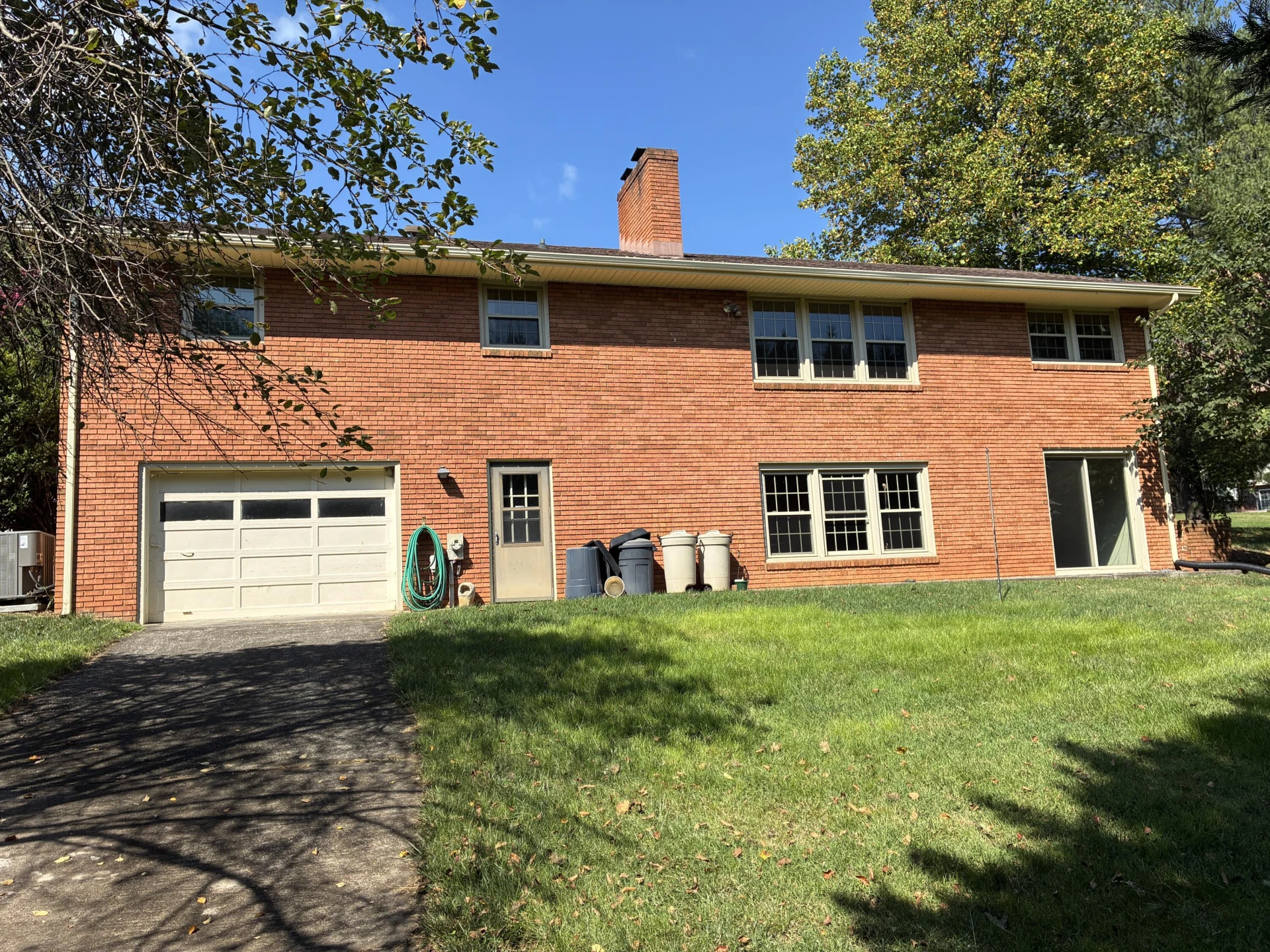 446 Howard DR - Photo 6