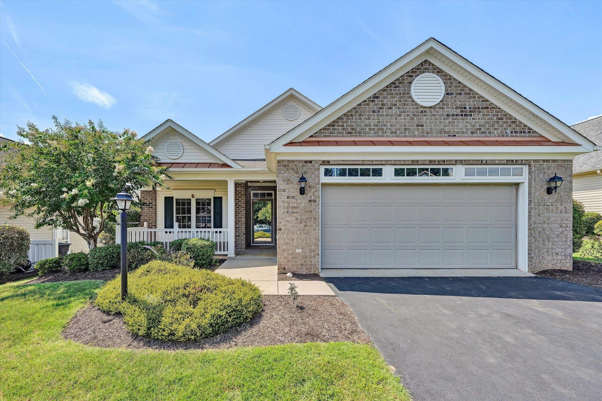 5455 Stayman DR