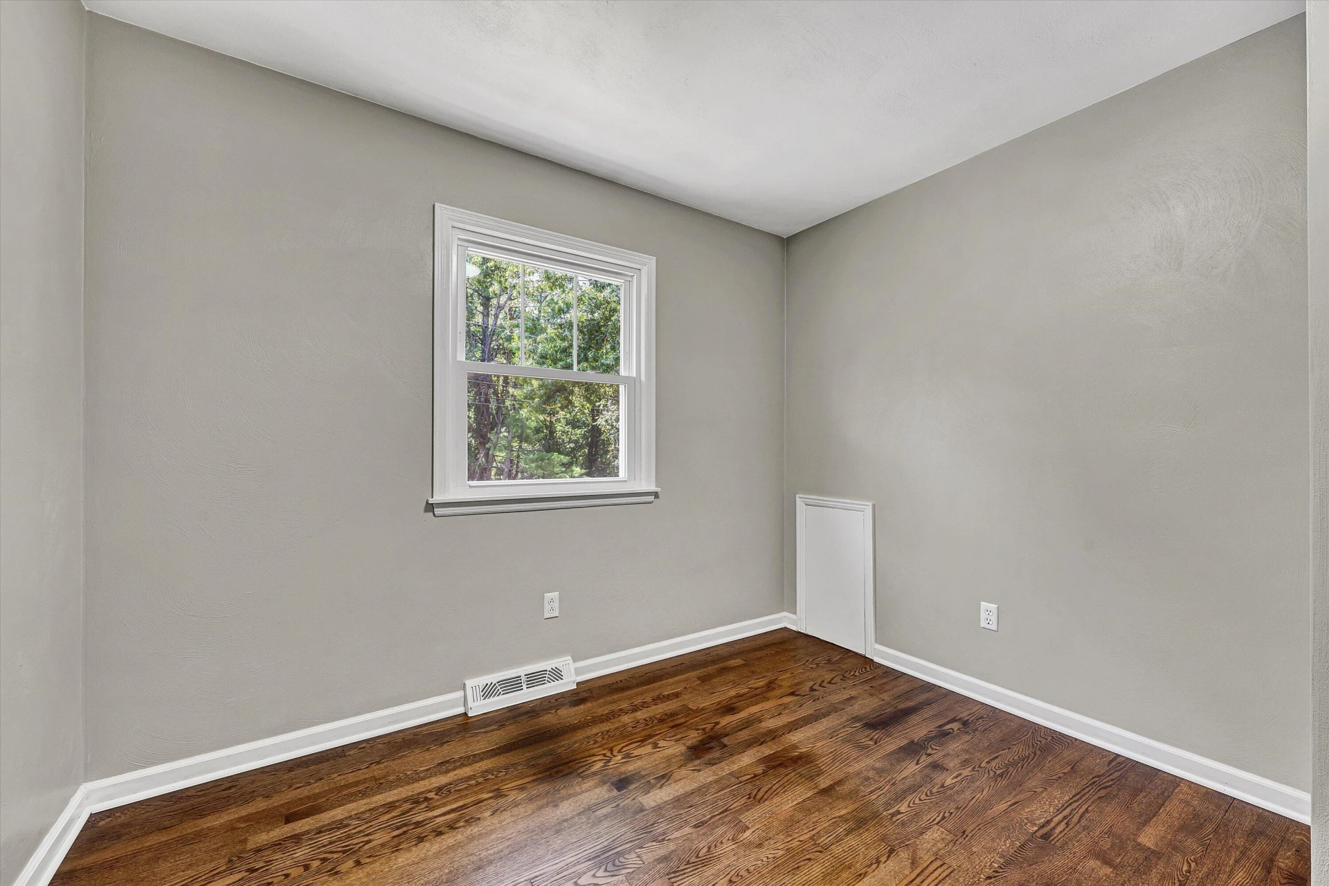 371 LITTLE MOUNTAIN DR - Photo 15