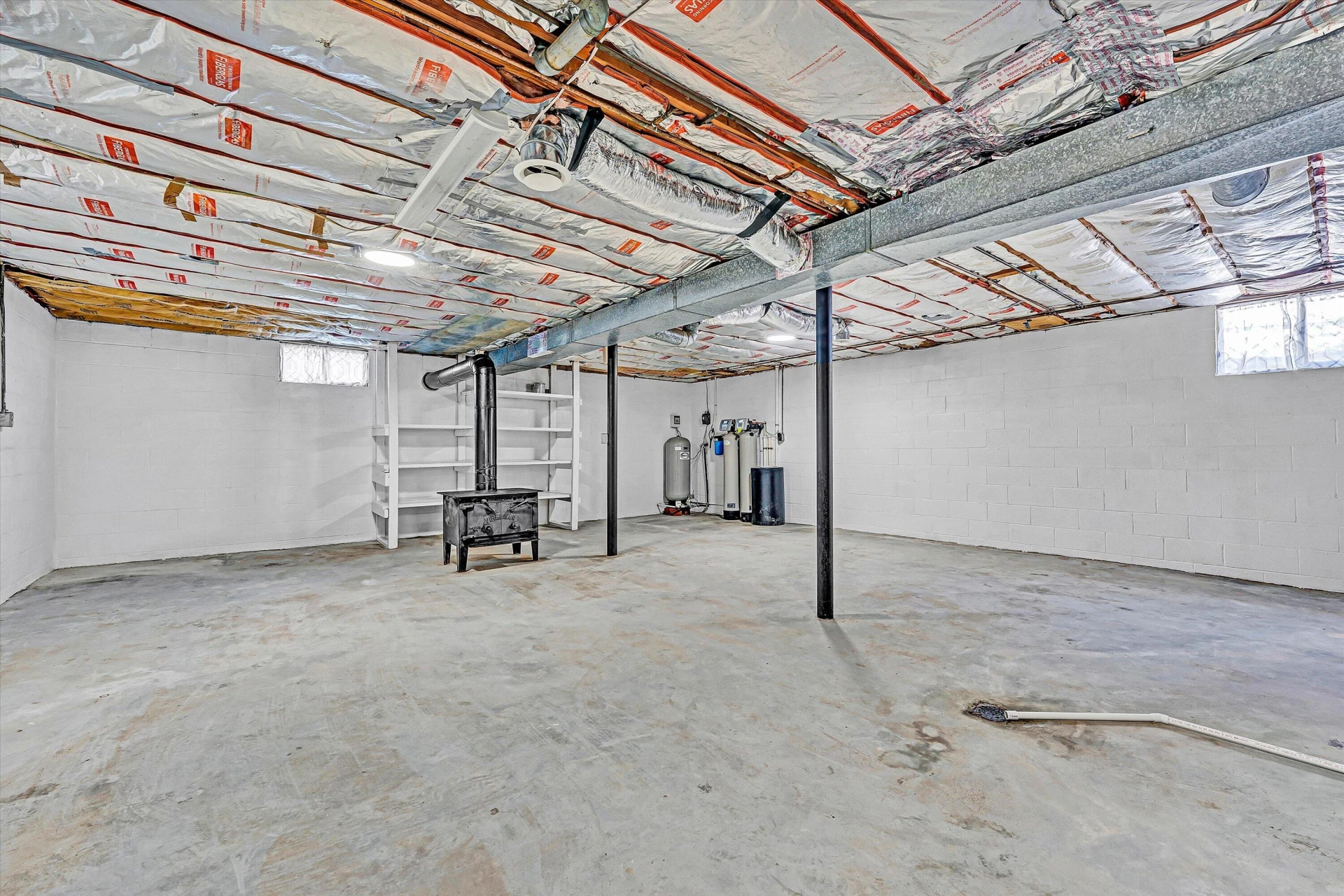 371 LITTLE MOUNTAIN DR - Photo 18