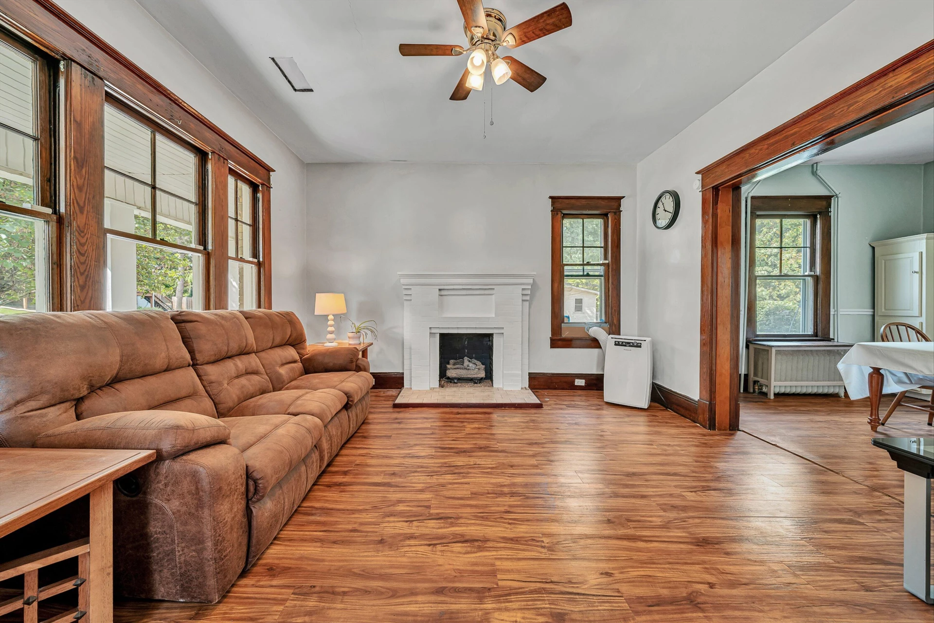 1702 Clinton AVE SE - Photo 6