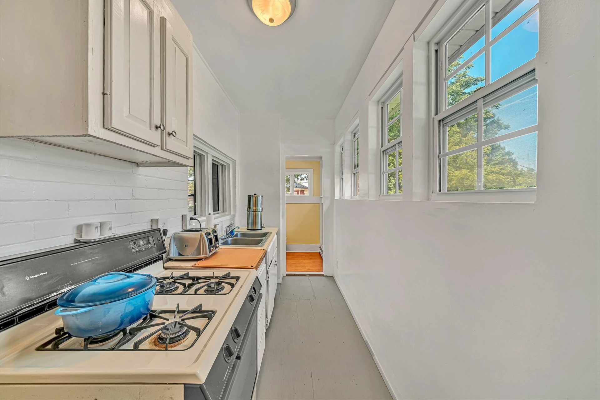 1702 Clinton AVE SE - Photo 13