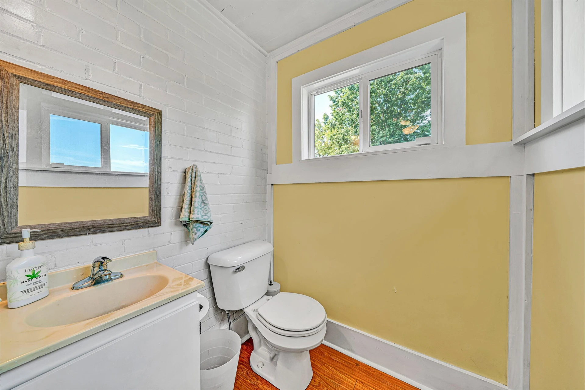1702 Clinton AVE SE - Photo 14