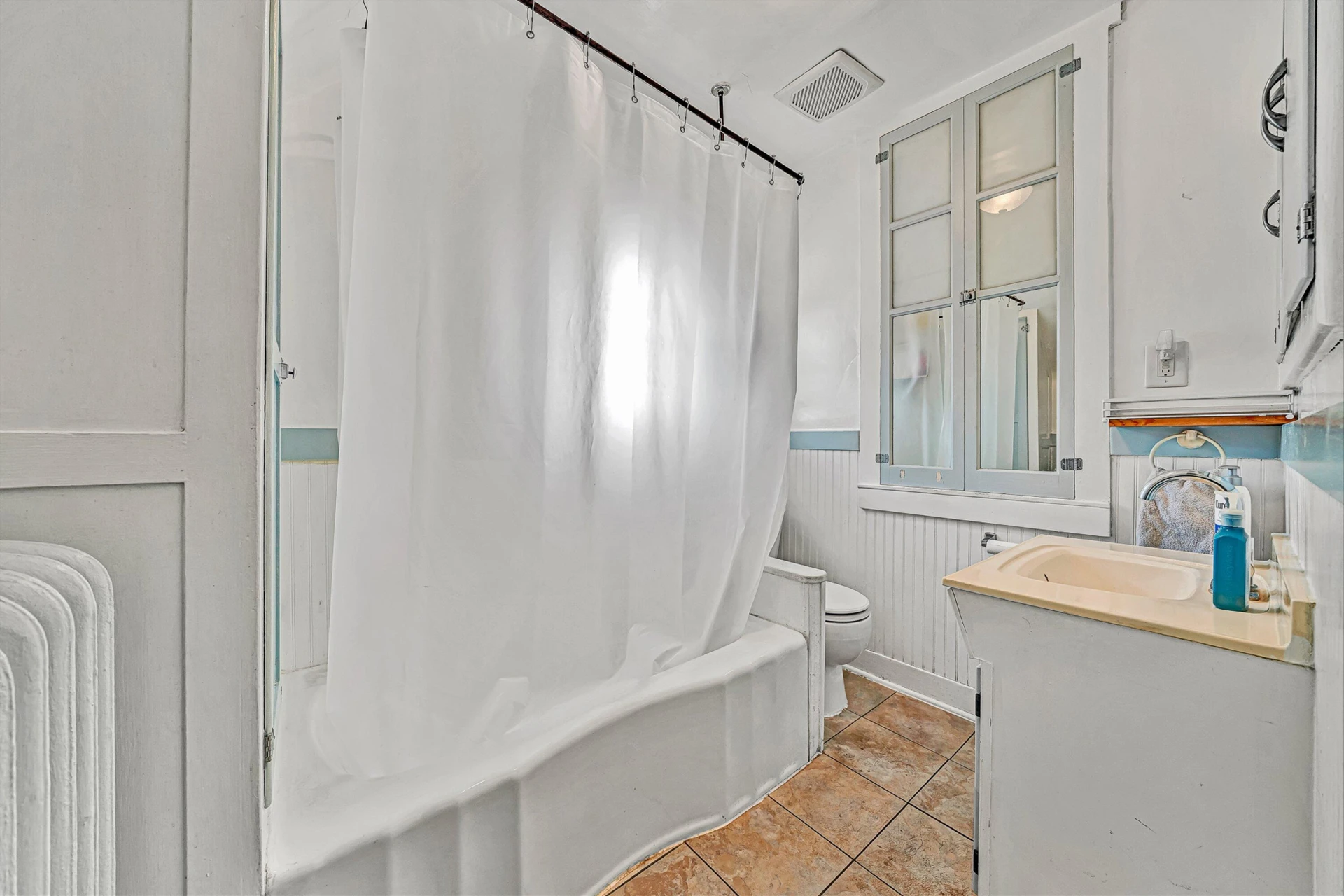 1702 Clinton AVE SE - Photo 16