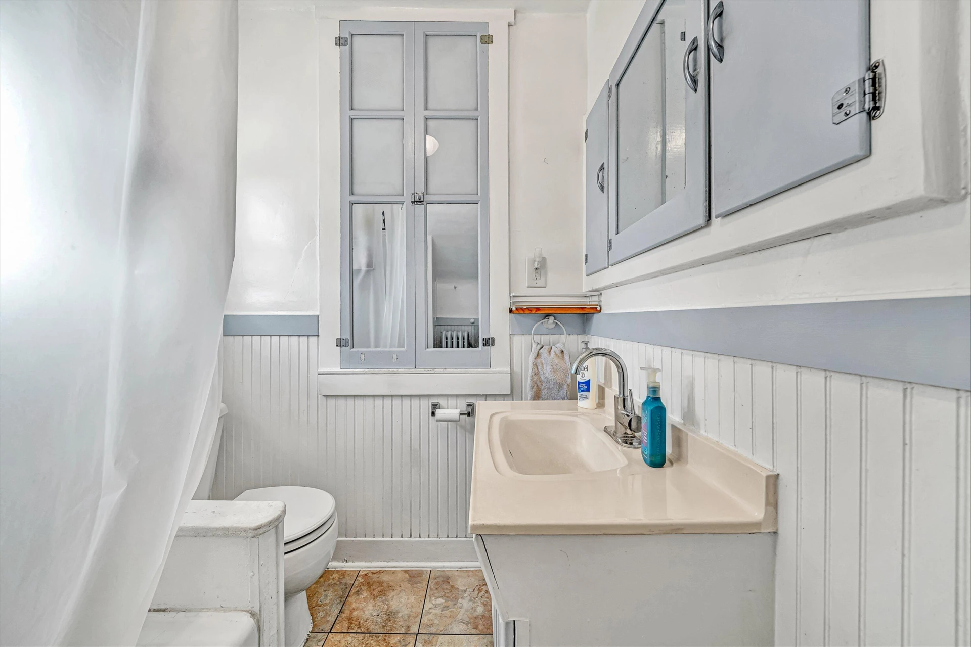 1702 Clinton AVE SE - Photo 17