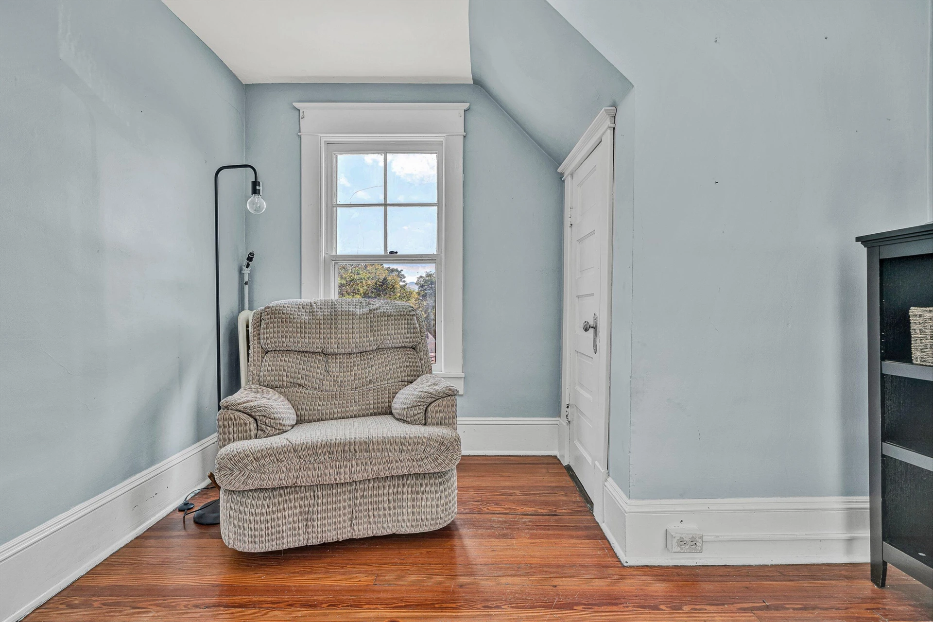 1702 Clinton AVE SE - Photo 21