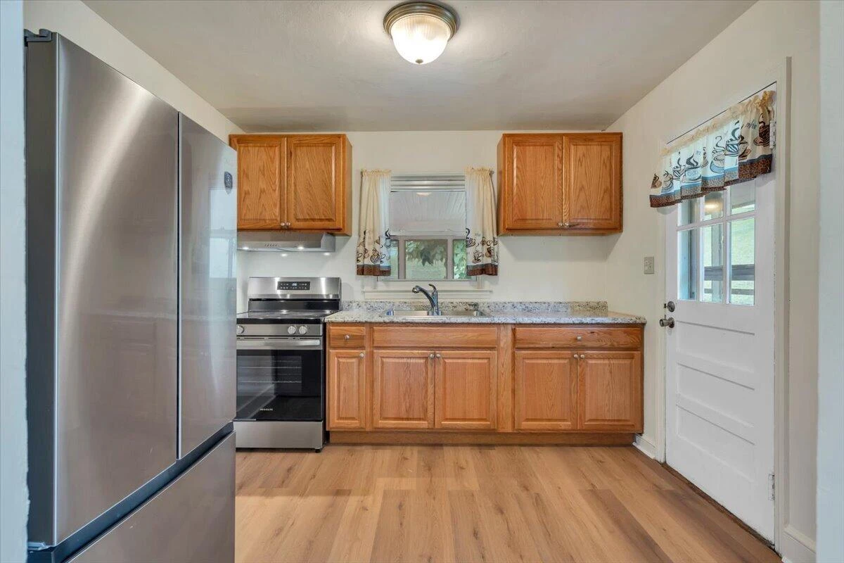 4332 Tennessee AVE NW - Photo 13